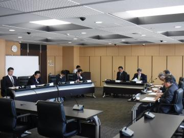 議会運営委員会の様子